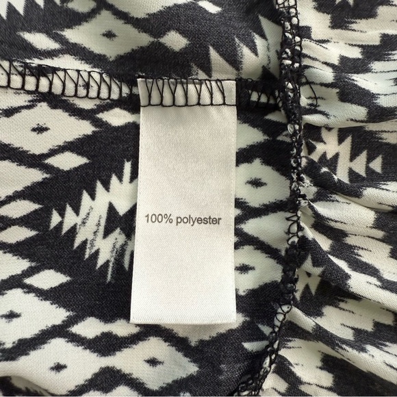 Maurices Black and White Babydoll Aztec womens Dress size medium - Picture 6 of 10